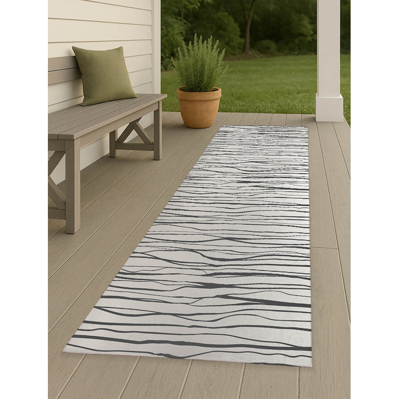 Legions Non-Slip Outdoor Rug, Runner 2'6" x 8'