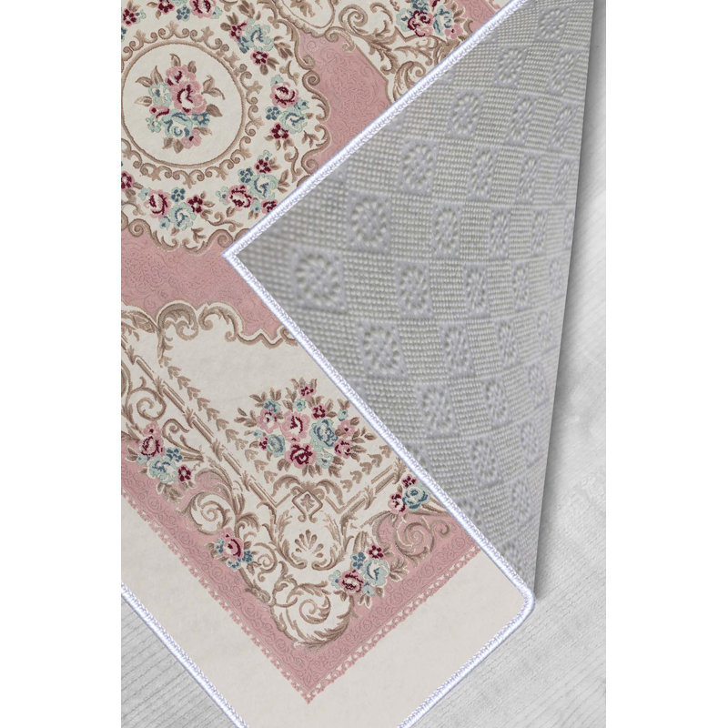 Tapis oriental en polyester tissé à la machine en rose clair Abdulkerim, Rectangle 3 pi 3 po x 4 pi 11 po