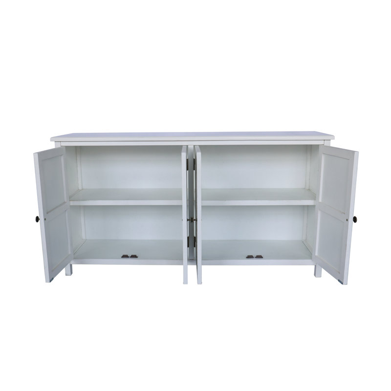 Buffet en bois avec 4 portes