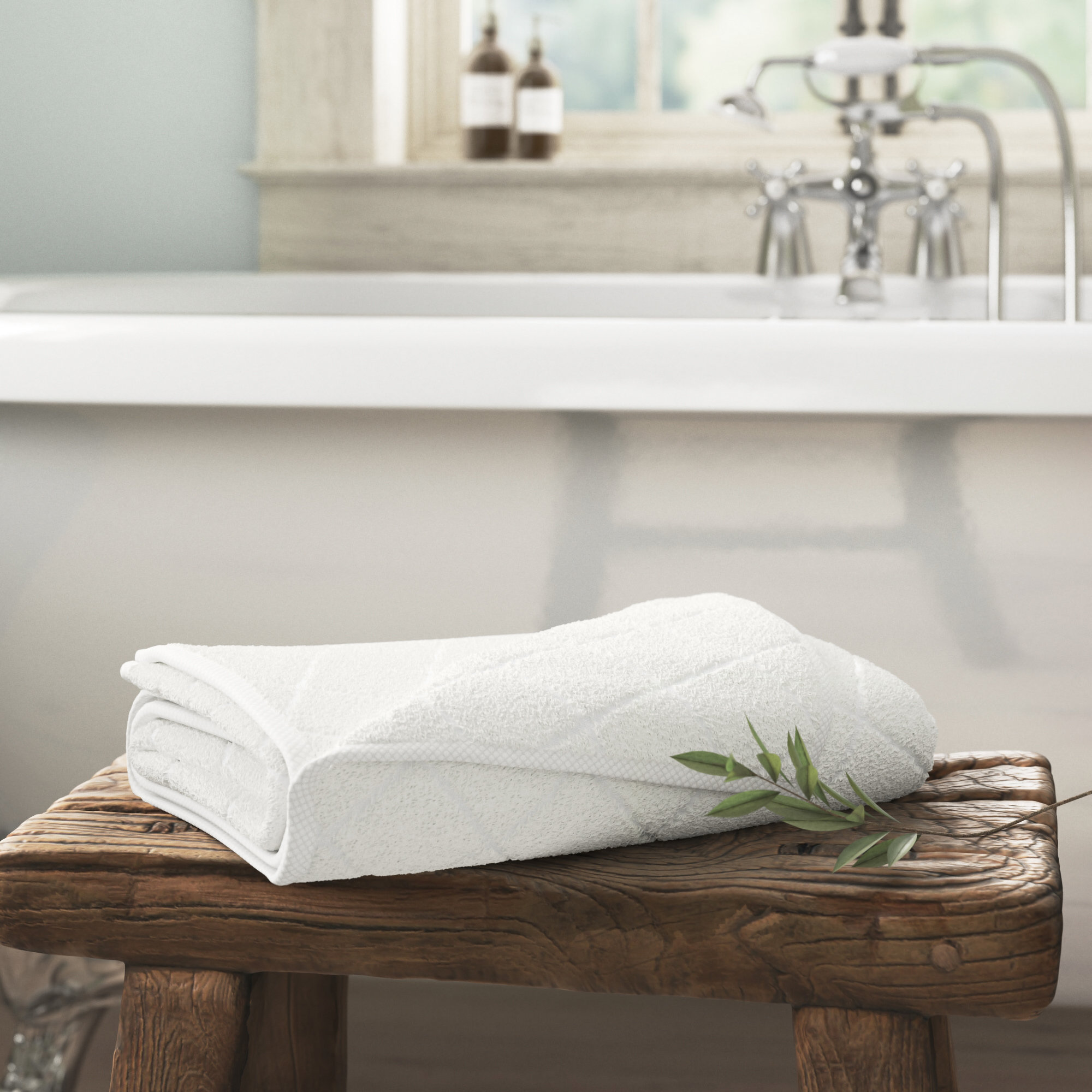 https://assets.wfcdn.com/im/43051939/compr-r85/2042/204283334/northmoor-100-cotton-bath-towel.jpg