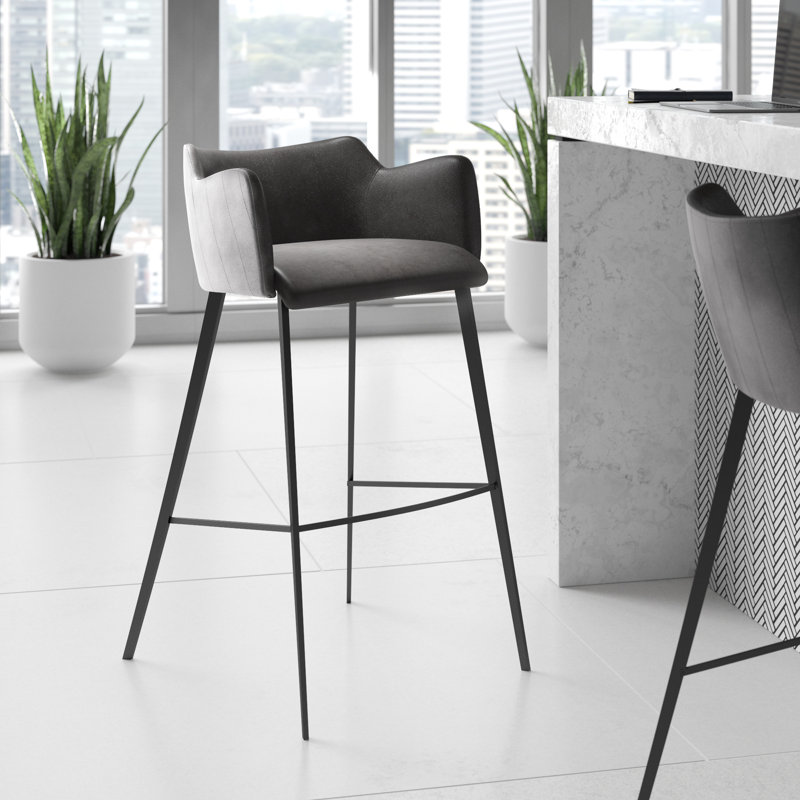 Revêtement Stoltenberg avec structure en métal, Tabouret de bar (siège d'une hauteur de 30 po)