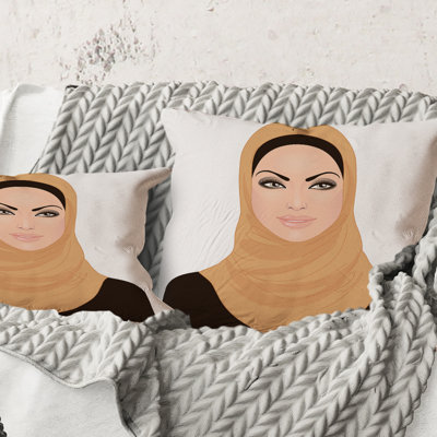 Carré, Portrait d'une femme Musulmane en hijab traditionnel - Coussin décoratif imprimé moderne