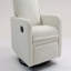 Fauteuil court en peluche-130477398
