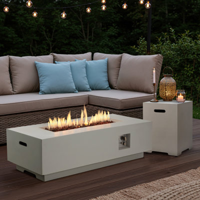 Table de foyer d'extérieur au propane en oxyde de magnésium avec couvercle H 15,5 po x l 56 po Wolftail