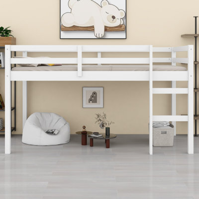 Lit mezzanine moderne avec échelle intégrée