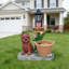 Statue de chiot brun en résine avec lumière solaire et jardinière