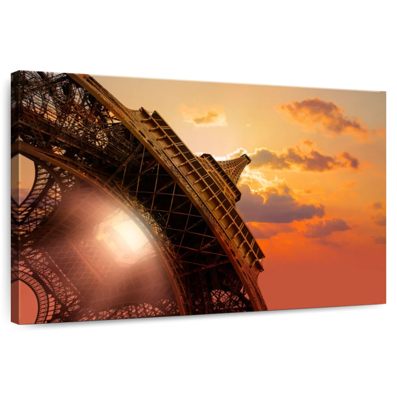 Lilie, ciel orange, tour Eiffel, H 24 po x l 36 po