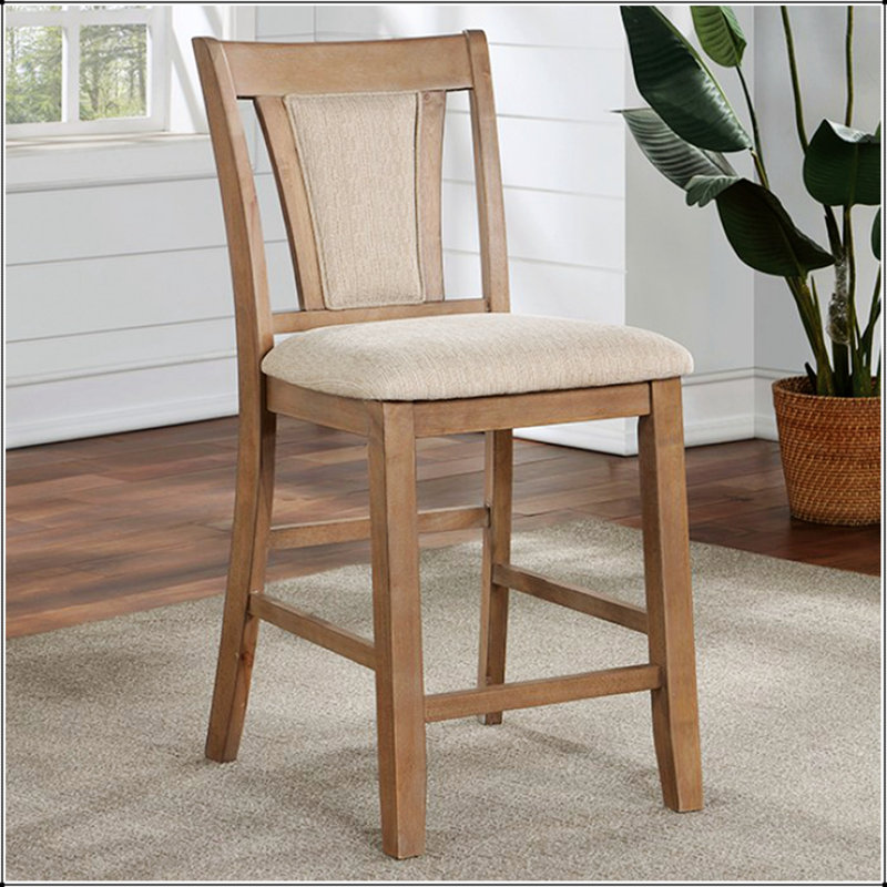 Chaise rembourrée en similicuir beige