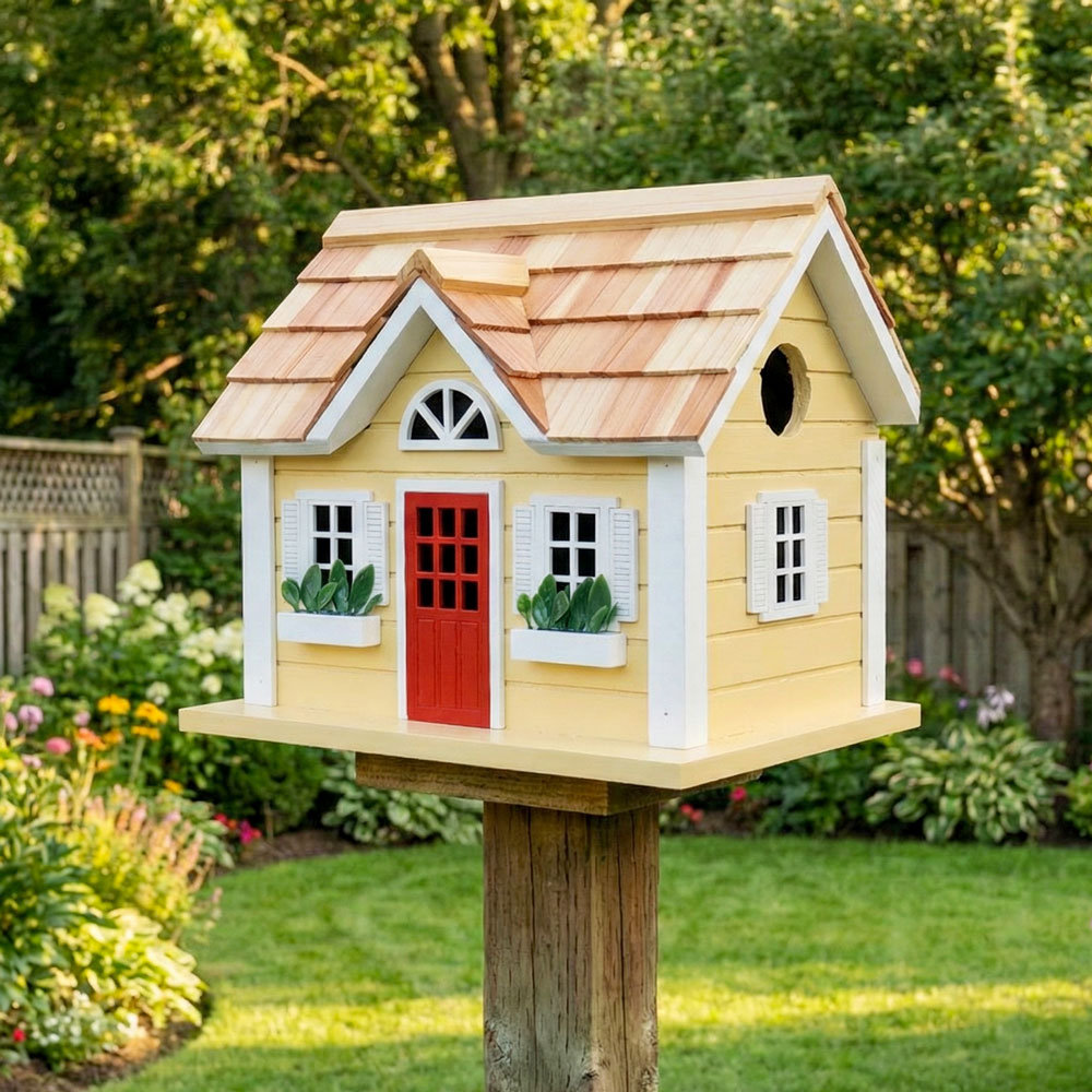 Fledgling Nantucket Cottage - Yellow
