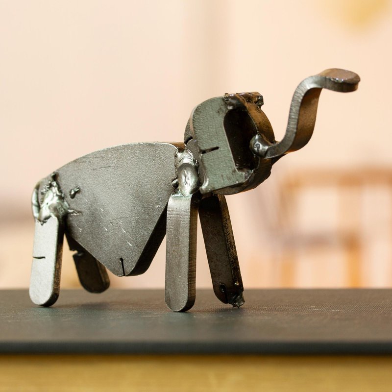 Animals Figurines & Sculptures