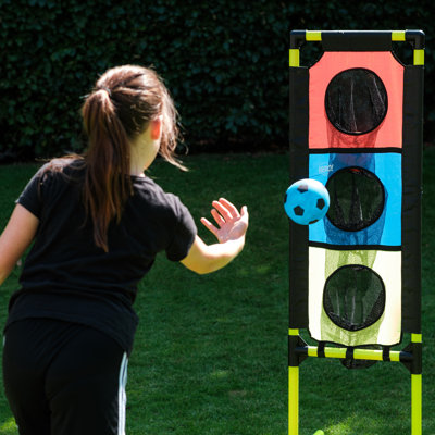 Football Flick HERO! TARGET TOWER