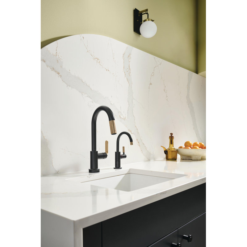 Litze® Instant Hot Faucet, Matte Black/Luxe Gold