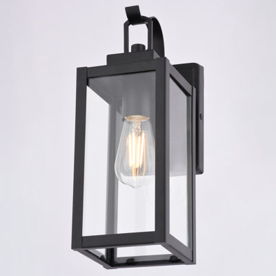 Clinton 13,75 po Applique murale d'extérieur à 1 lumière noire matte H H en acier durable, abat-jour en verre transparent, compatible avec les DEL, à utiliser pour une porte d'entrée de patio ou de garage