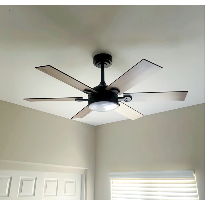 Ventilateur de plafond 46/52 po à 6 pales avec lumières et moteur à courant continu silencieux à intensité variable 3 couleurs 6 vitesses pour le salon