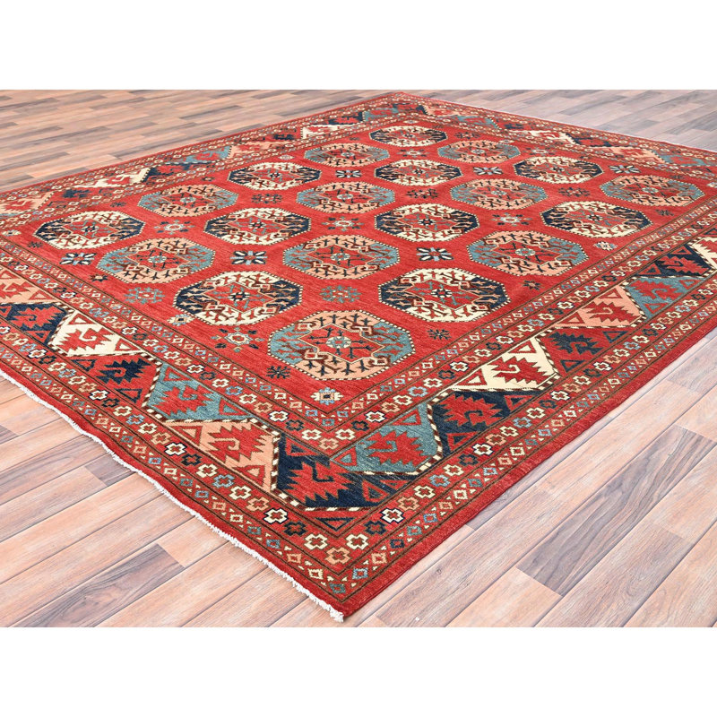 Caileon Hand Knotted Wool Rug