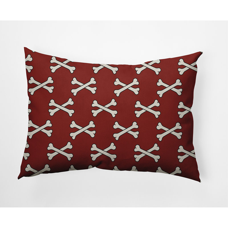 Coussin intérieur / extérieur Cross Bones, 14 po x 20 po, Rouge érable