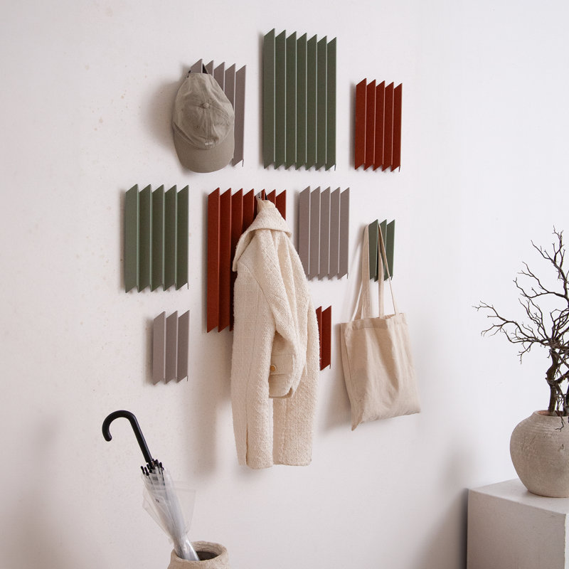 Spinder X BUDDE Steel Wall 3 - Hook Coat Rack, Beige