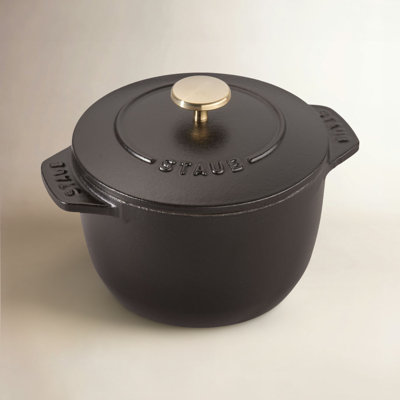 Enameled Cast Iron Dutch Oven