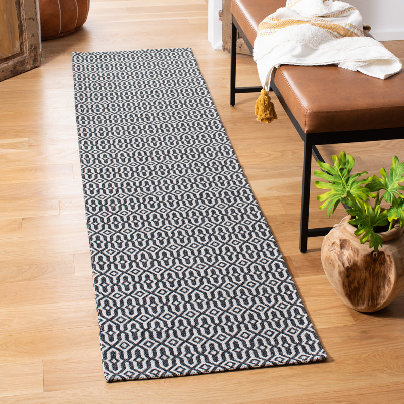 Martha Stewart Cotton Rug in Charcoal/Gray, Runner 2' x 8'