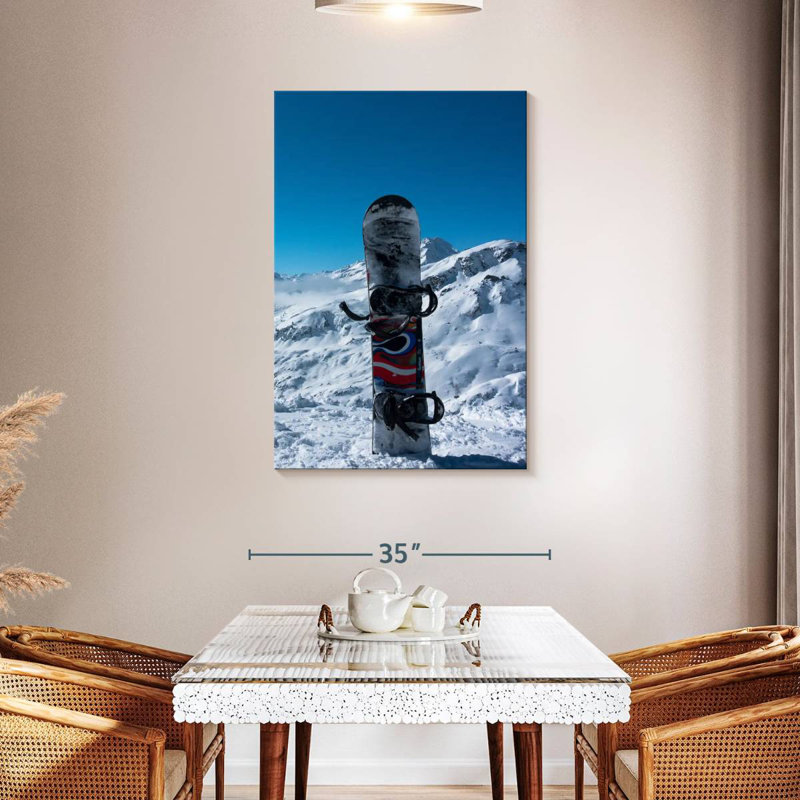 Sirci Snowboard dans la neige, H 45 po x l 30 po