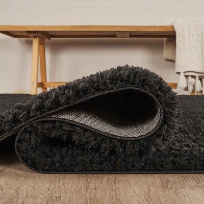 Ainsley Plain Living Room Shaggy Area Rug Modern Soft Pile Polyester Rug