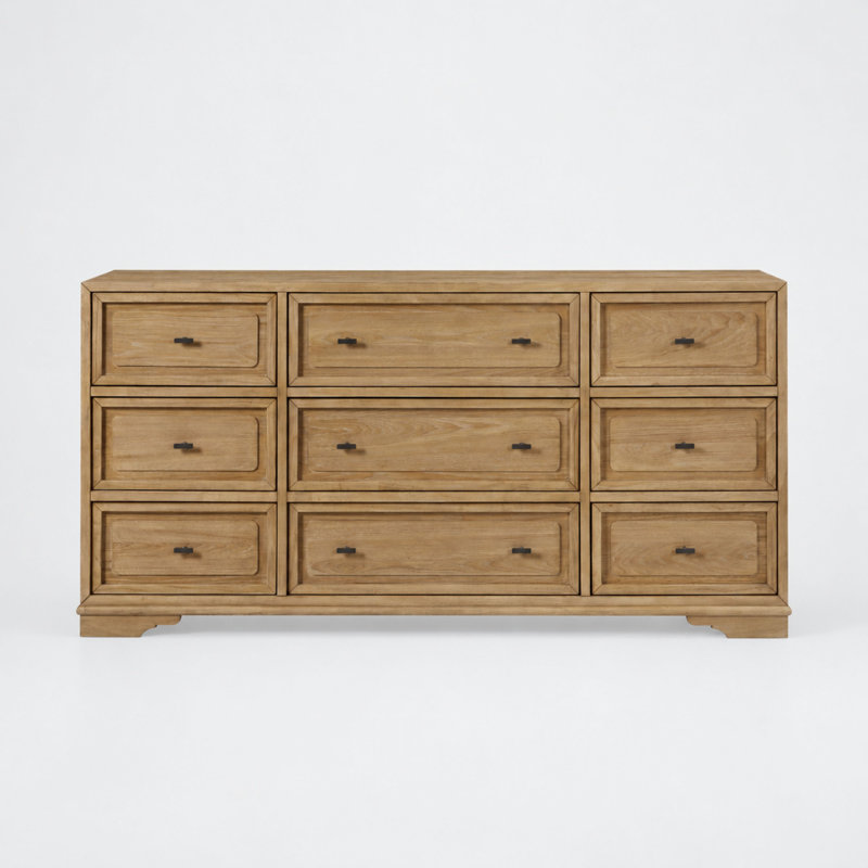 Commode 9 tiroirs Deemston avec tiroirs supérieurs en feutre et tiroirs inférieurs en cèdre, Tanné
