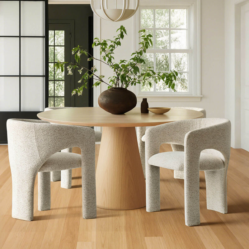 Modern Upholstered Dining Chairs With Curved Back And Bouclé Fabric