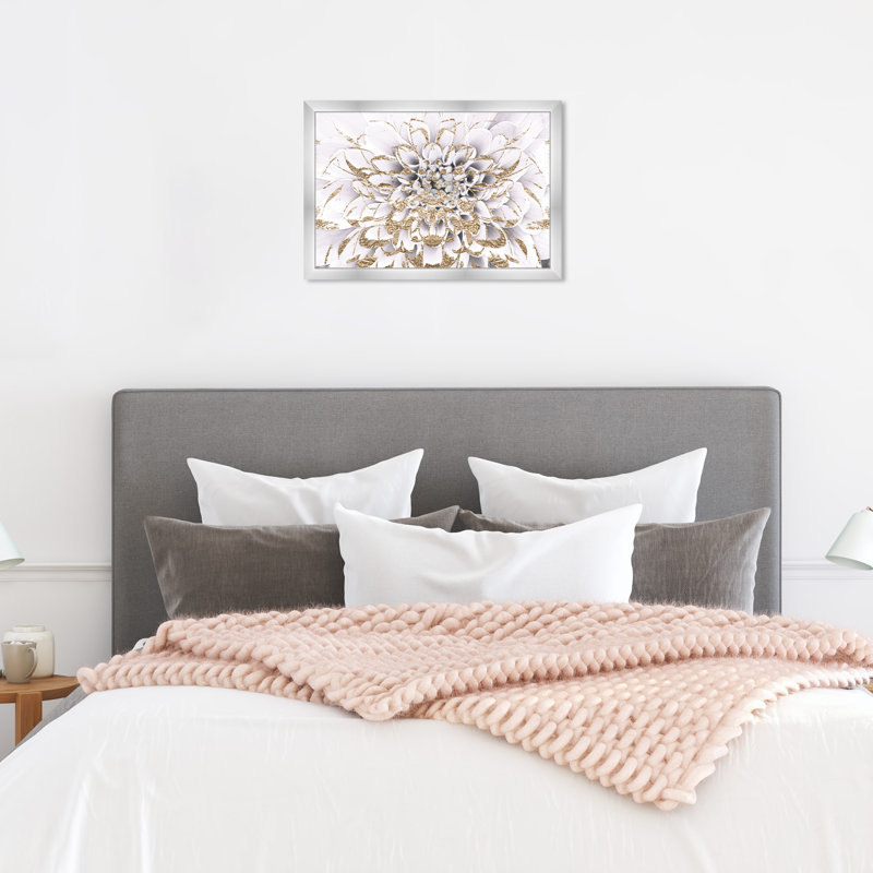 Floralia Blanc - Cadre traditionnel sur papier pour chambre à coucher, H 18 po x l 26 po, Cadre argenté