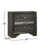 Table de chevet 3 tiroirs en bois gris avec garnitures argentées - rangement pour chambre à coucher