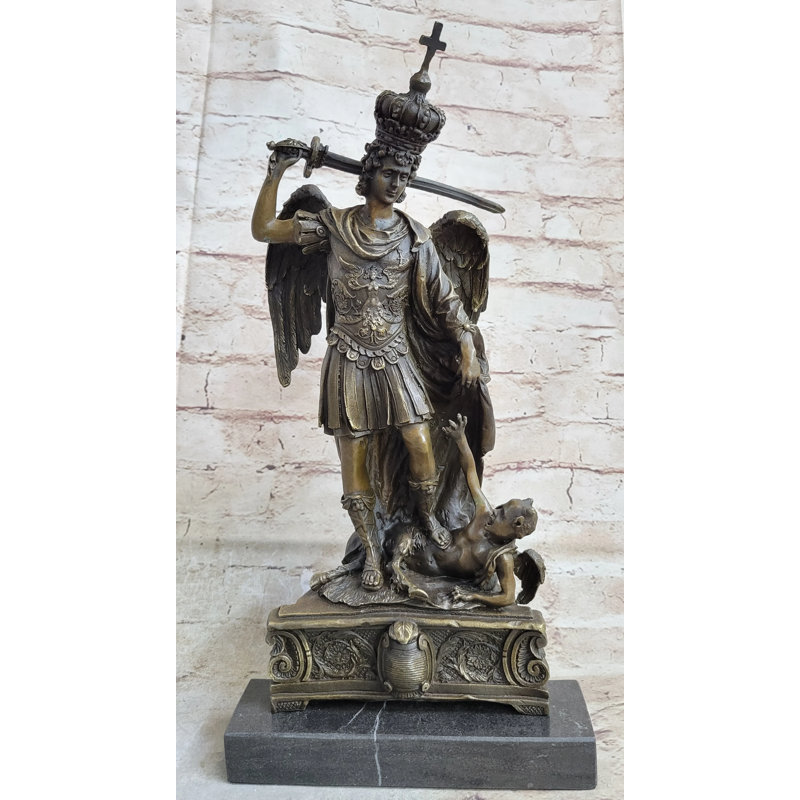 Sculpture Baynton Roche St Michael tuant Lucifer