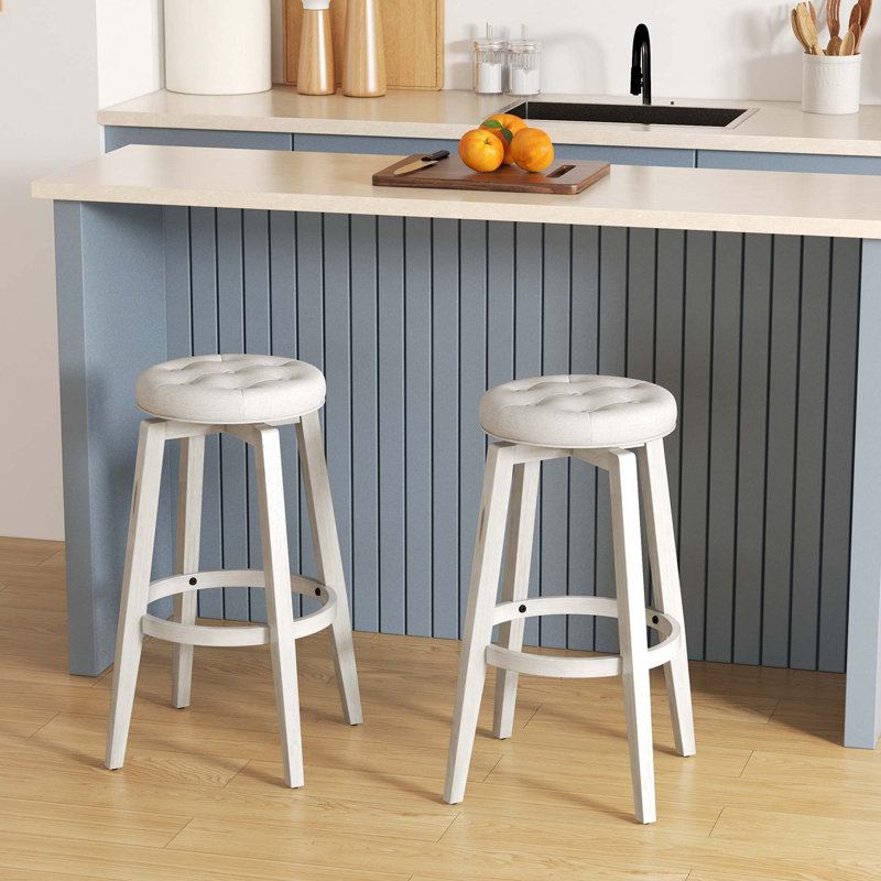 Ensemble de 2 tabourets de bar pivotants Winston Porter, Beige, Tabouret de bar (siège d’une hauteur de 30 po)