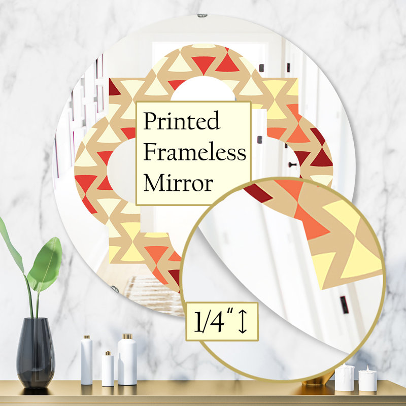 Miroir mural Quatrefoil Glam, H 31,5 po x l 31,5 po, Motif triangulaire quadrilobe Ix