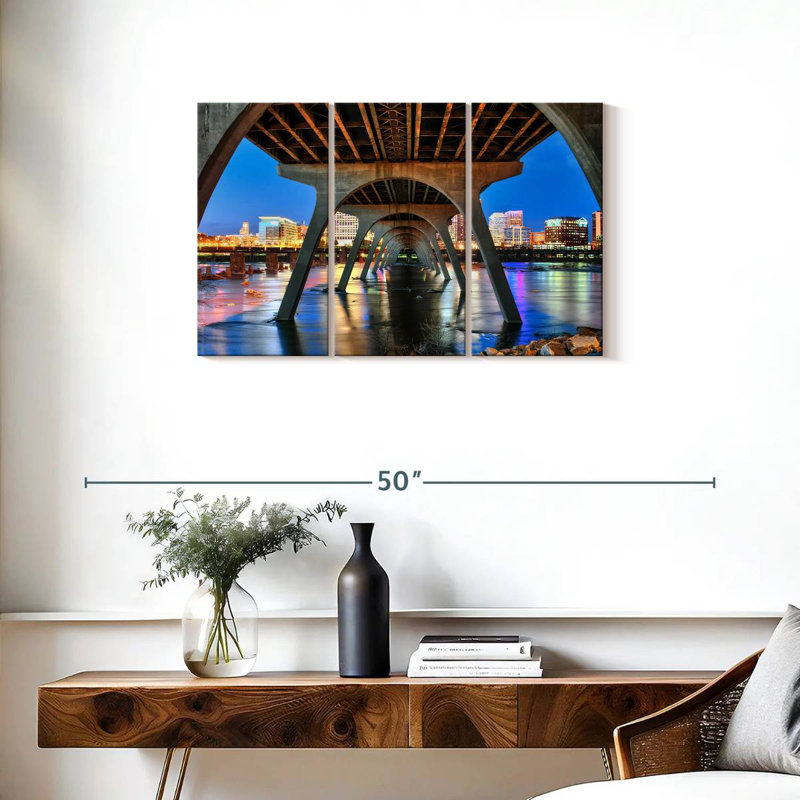 Tergel Beneath Manchester Bridge, 20" H x 33" W