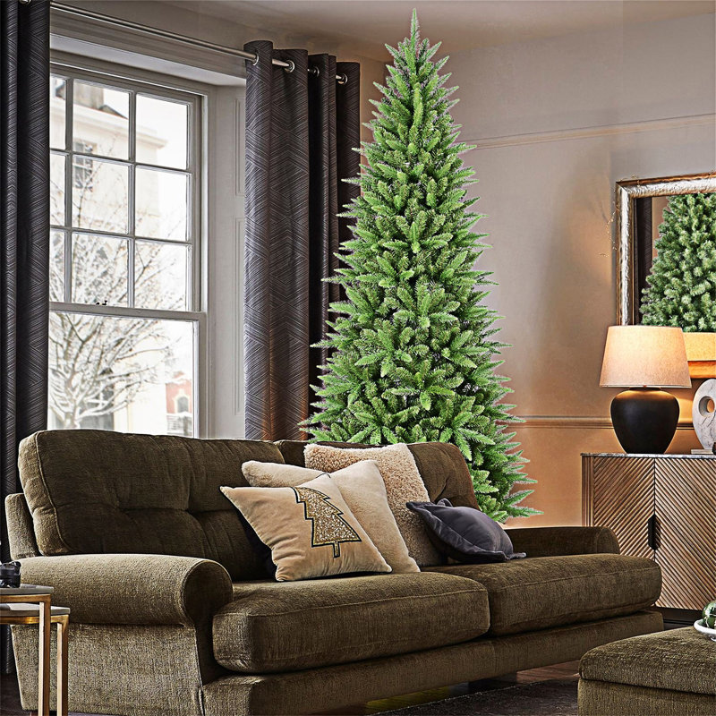 Arbre de Noël mince avec support en métal, H 7,5 pi