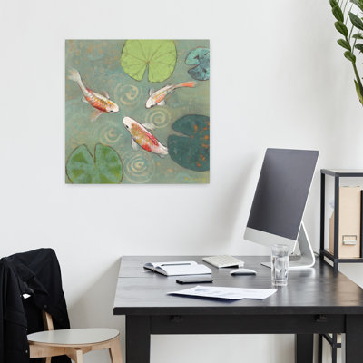 «Floating Motion I Contemporary Fish Lily», art animalier