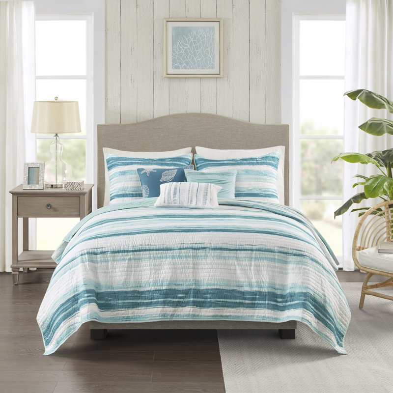 Marina Aqua Printed 6-Piece Full/Queen Quilt Set with Throw Pillows, Full/Queen Coverlet + 5 Additional Pieces, Aqua/White