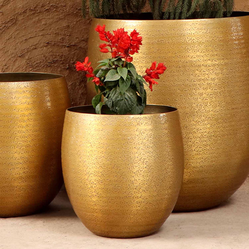 Mablethorpe Handmade Metal Pot Planter, 42cm H x 40cm W x 40cm D, 4