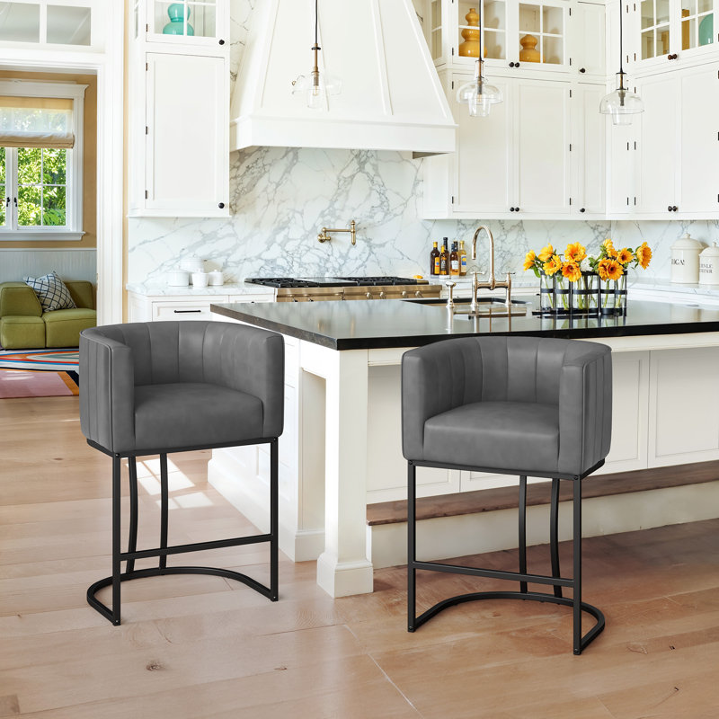 Tabouret de bar 26,4 po de hauteur, Siège gris foncé / structure noire, Faux cuir