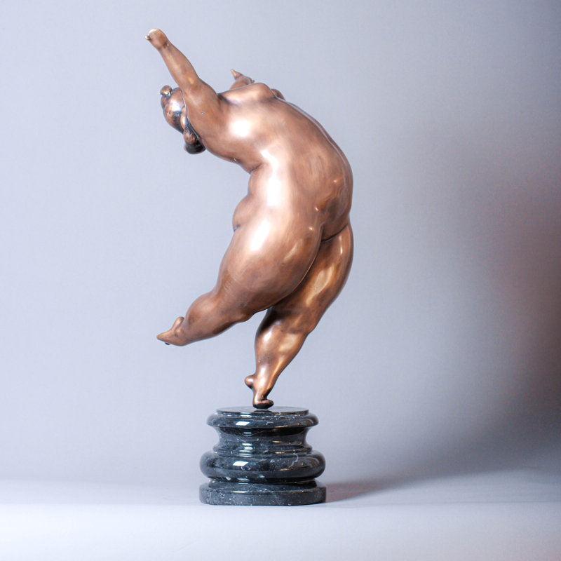 FAT LADY DANCE