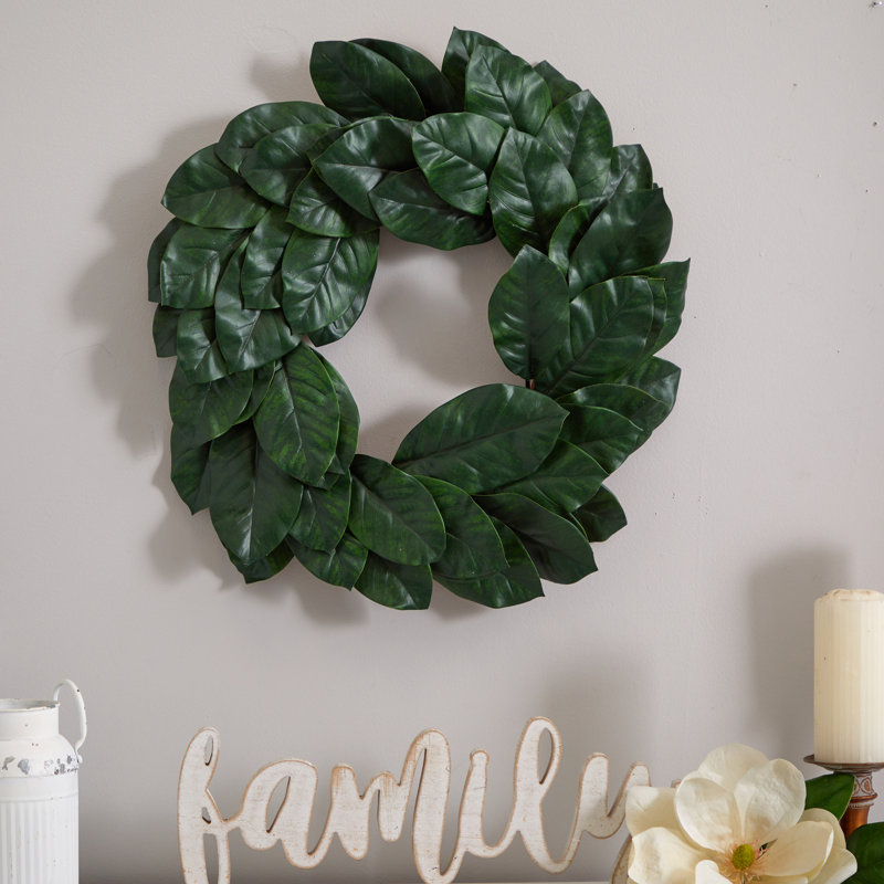 Faux Magnolia Plastic 24'' Wreath