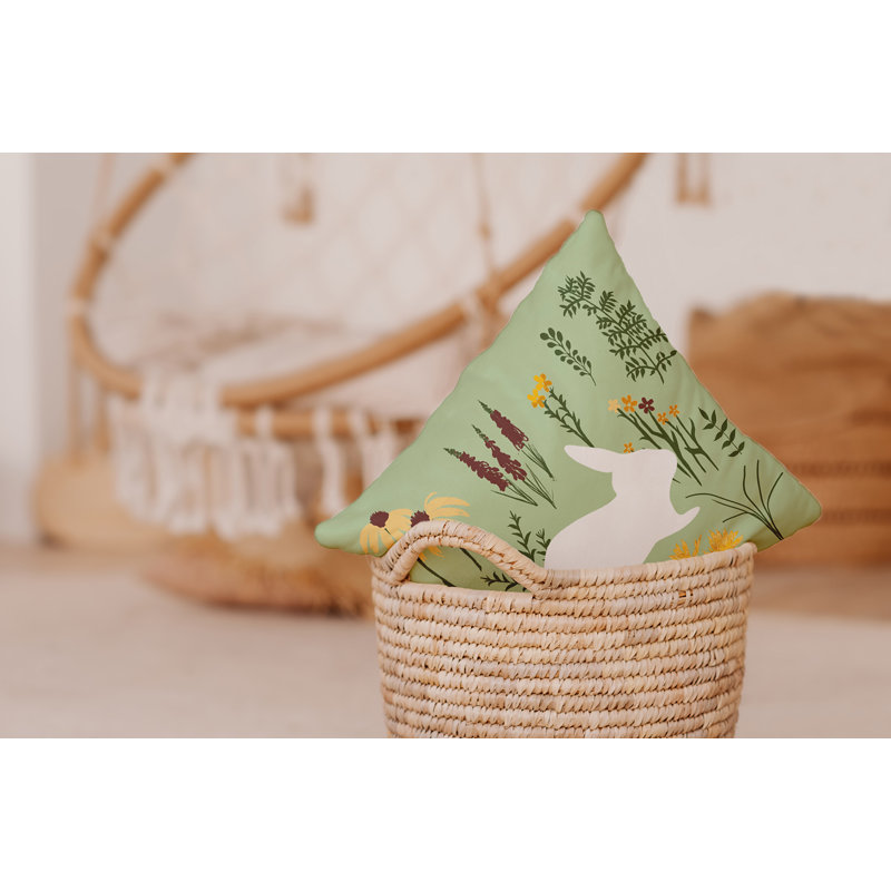 Coussin Spring Meadow Bunny, 18 po x 18 po, Vert clair