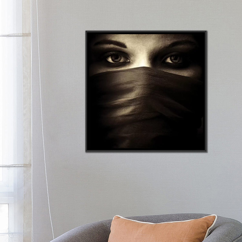 « recouvert », reproduction d’impression sur toile, H 18 po x l 18 po x P 1,5 po, Toile avec cadre noir, Pas de tapis