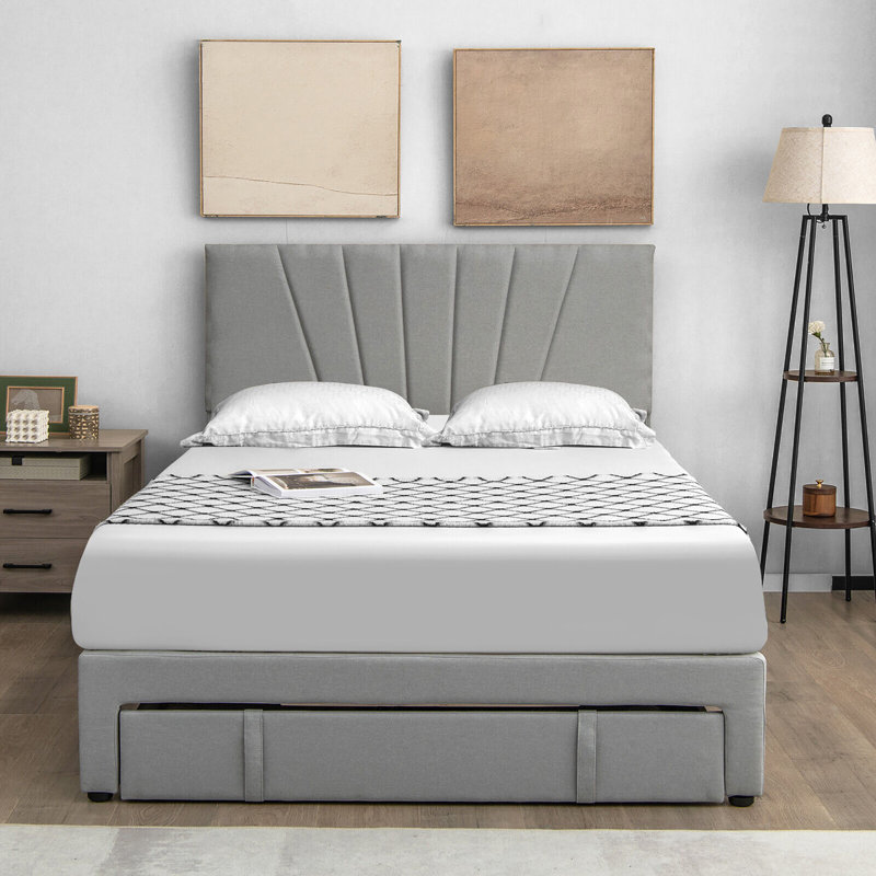 Lametrice Upholstered Platform Storage Bed, Queen