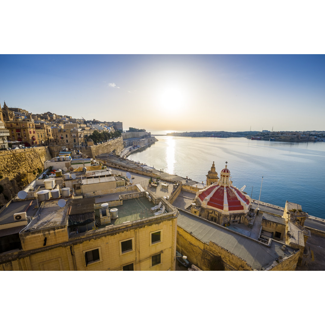 Grand Harbour of Malta, Valletta von ZoltanGabor - Leinwandgemälde