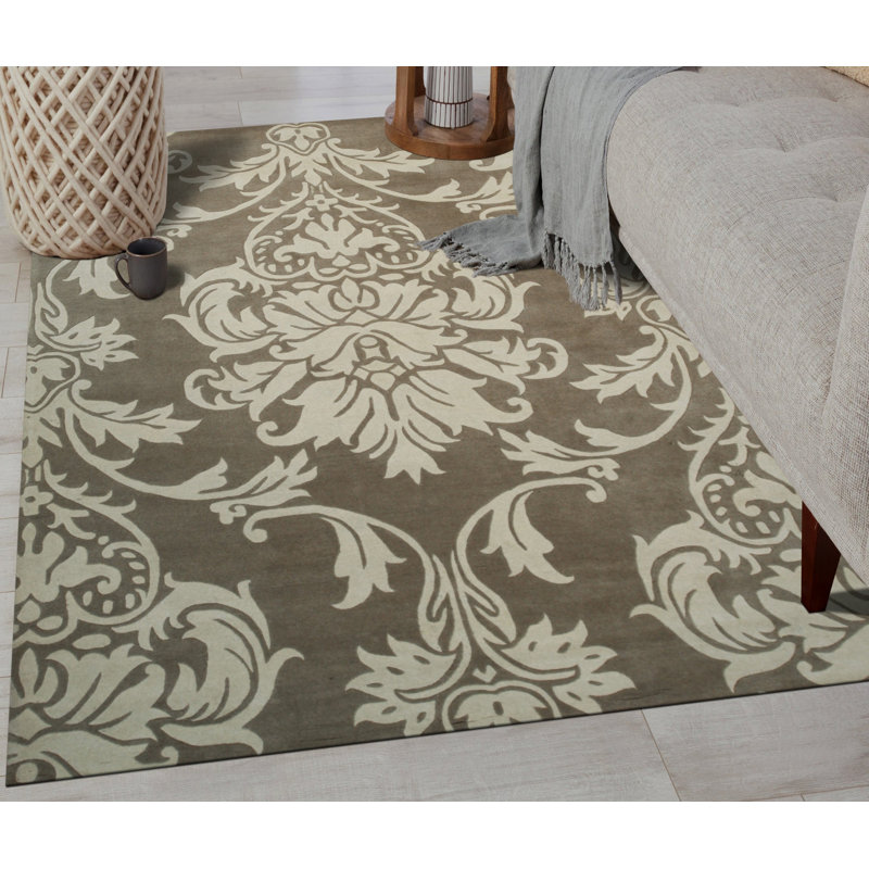 Hand Tufted Wool Area Rug in Gray