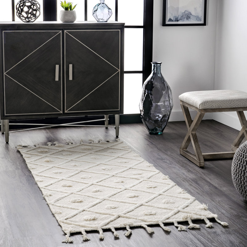 Whigham Moroccan Wool Tasseled Handmade Off-White Rug
