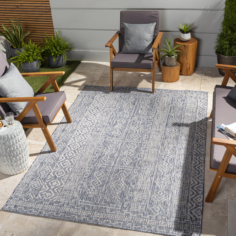 Mendota Indoor / Outdoor Rug, Round 7'10"