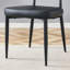 La chaise de salle à manger minimaliste et ergonomique, avec un dossier incurvé pour une conception confortable, libère une nouvelle position assise confortable et minimaliste. Un paquet de 4.-1288966945