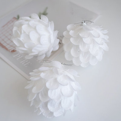 3pcs/set Decorative Christmas Ball Pendant Foam White Feather Fantasy Fairy Tale Decoration 8cm Pvc Pendant Christmas Holiday Ornaments,a