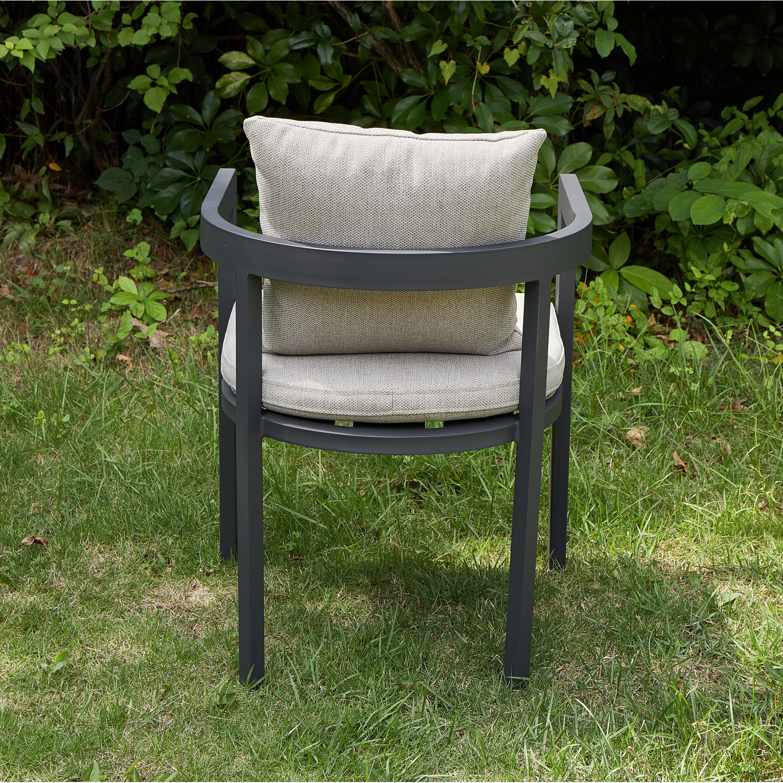 Windcrest Outdoor Lounge Chair